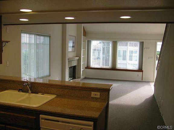 4th image of 2720 Gramercy Ave APT 8