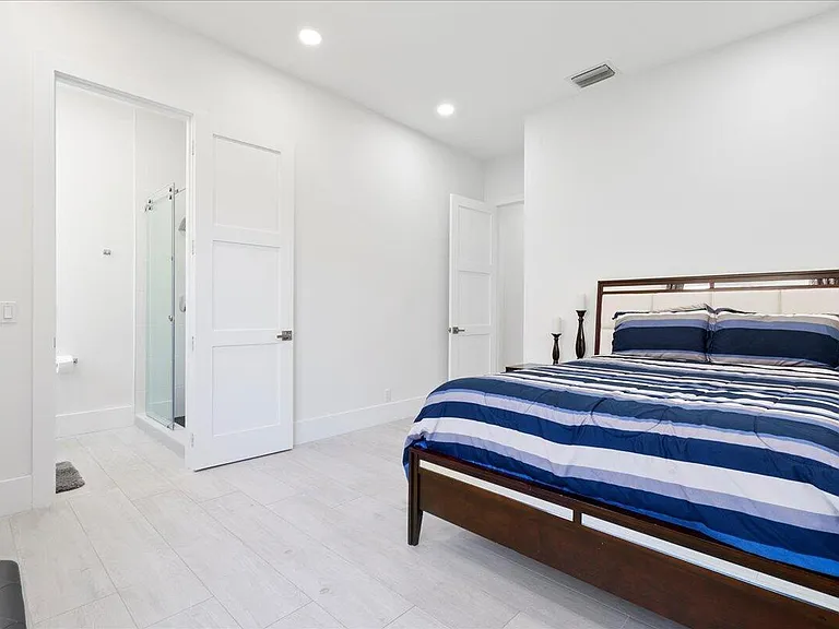 2313 Golf Brook Dr — Photo 33