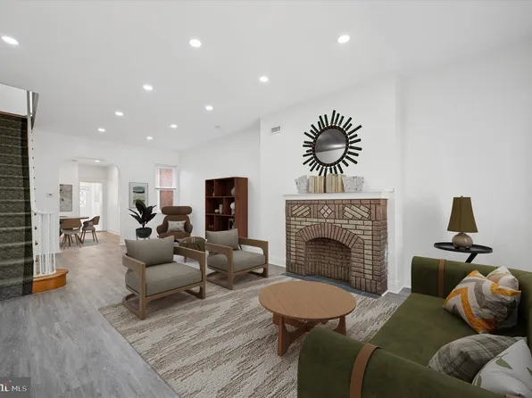 2407 E Sergeant St, Philadelphia, PA 19125