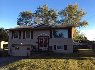 635 Matawan Dr, Campbell, OH