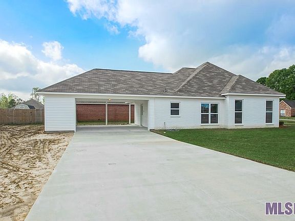 3rd image of 32738 Maci Dr