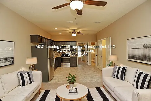 2152 SW Timbertrace Ln Photo 1