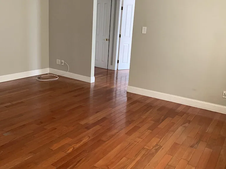 66 Queensberry St #115 — Photo 21