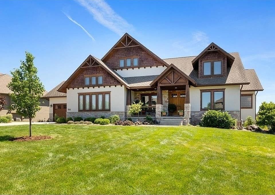 Ski Lodge in North Ankeny