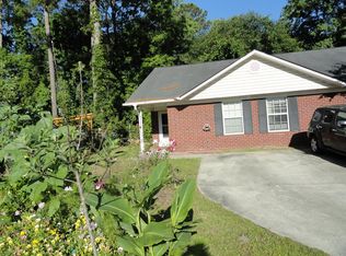 601 Palmetto Trce, Hinesville, GA 31313