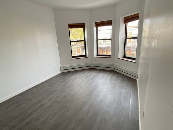 4th image of 1876 W 8th St Floor 2