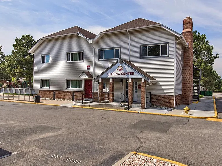 The Harrison Apartments — Photo 16