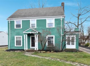 3133 Albion Rd, Shaker Heights, OH 44120