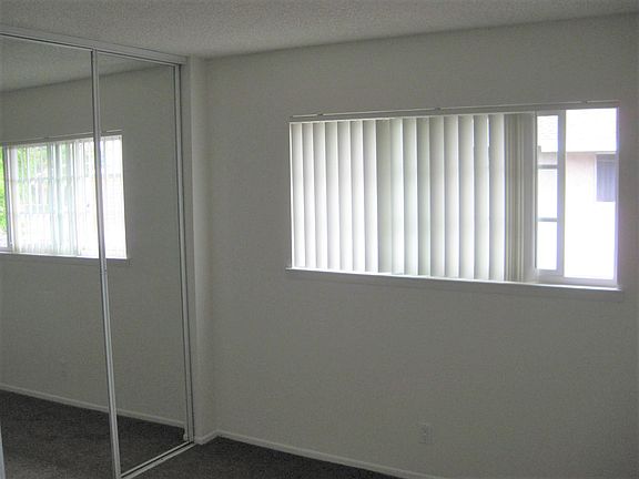 5th image of 3106 E Orangethorpe Ave APT C