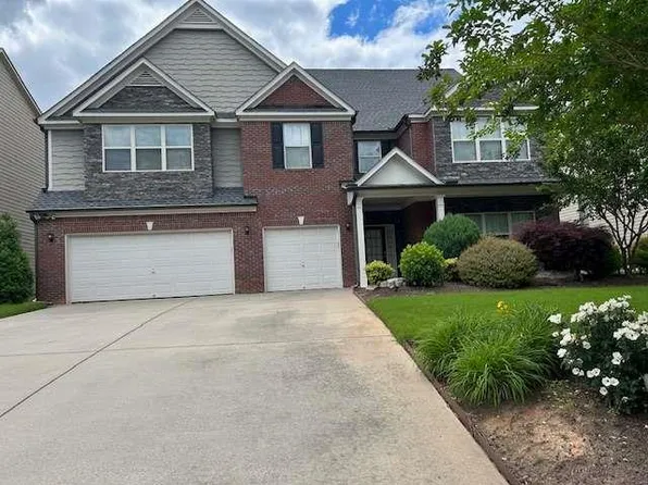 3648 Lake Estates Way, Atlanta, GA 30349