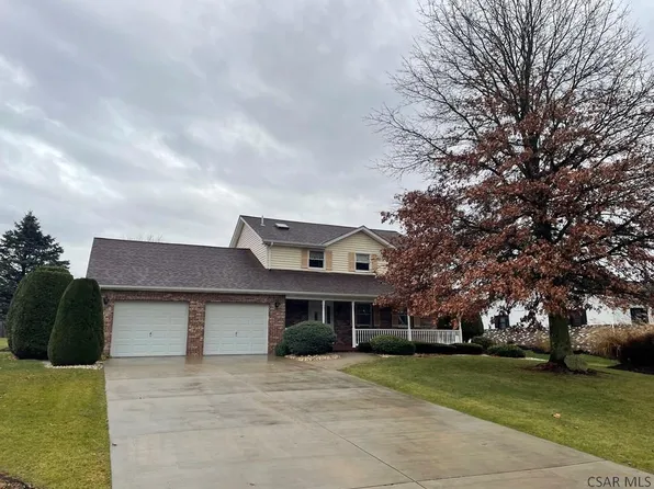 125 Lyn Ln, Windber, PA 15963