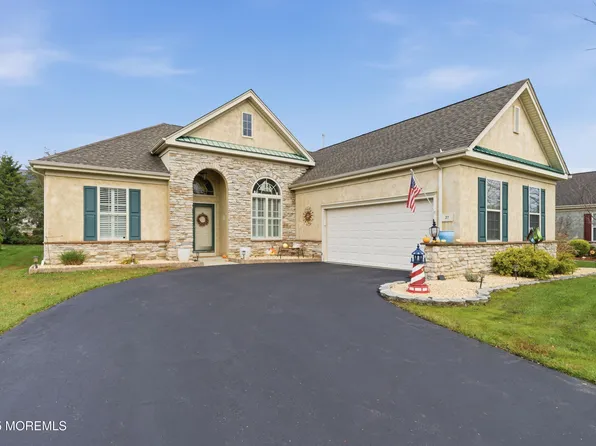 37 Mission Way, Barnegat, NJ 08005