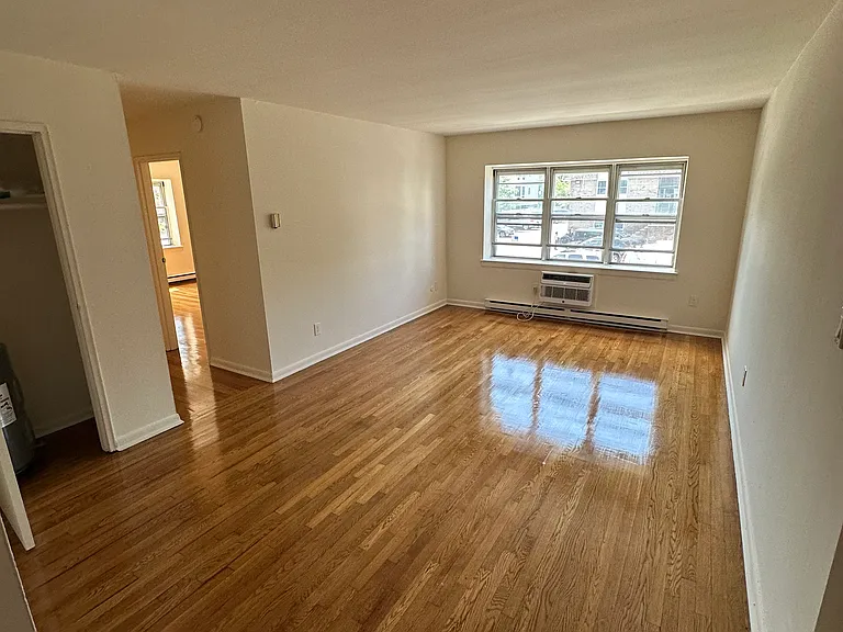 153-157 Clinton Pl #4B — Photo 1