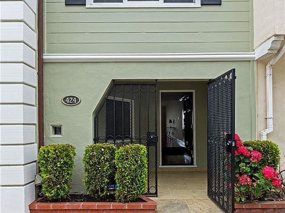 4th image of 424 Myra Way
