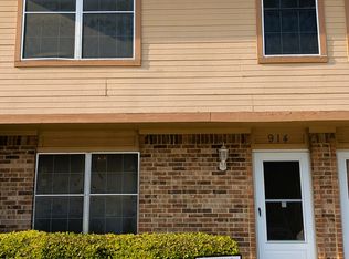 914 Cedar Ter, Cedar Hill, TX 75104