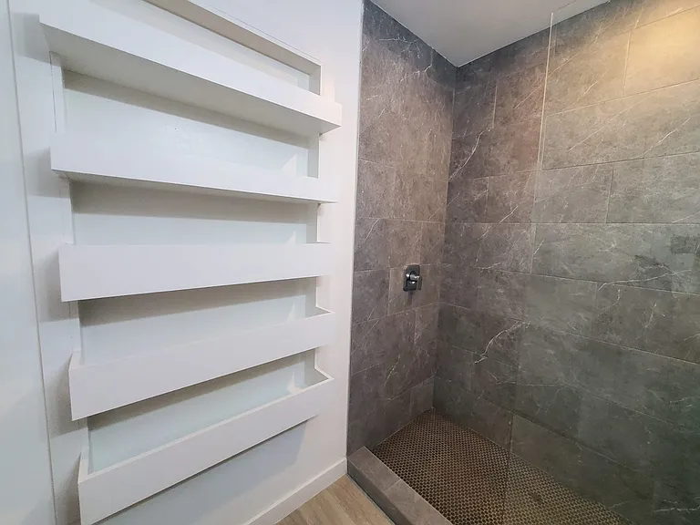 345 SW 31st Ave — Photo 15