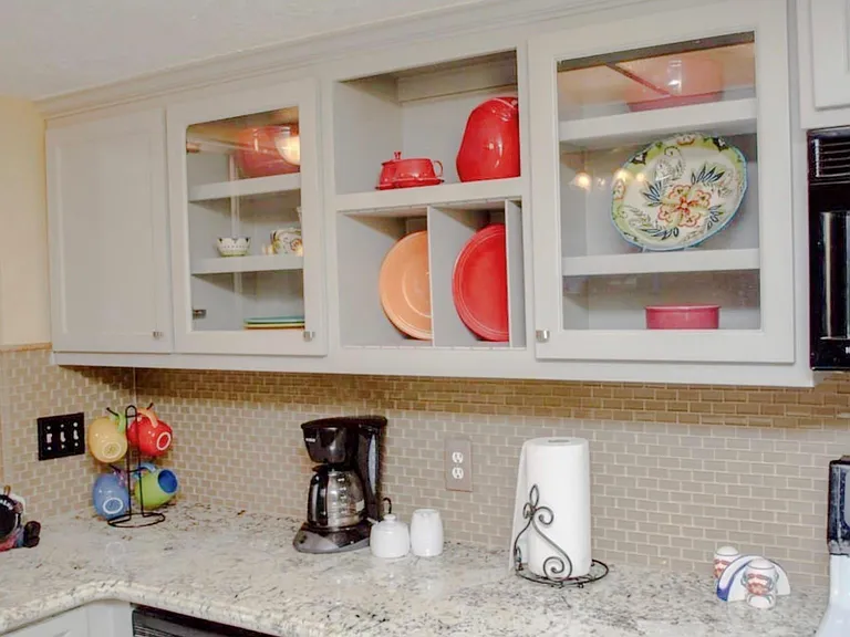 10114 Kirkvale Dr — Photo 4