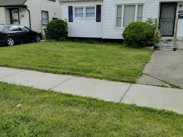 19348 Trinity St