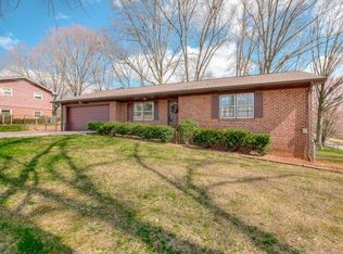 529 Blakley Dr, Kingsport, TN 37664