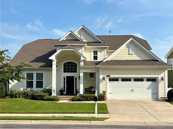 5445 Memorial Dr, Virginia Beach, VA 23455