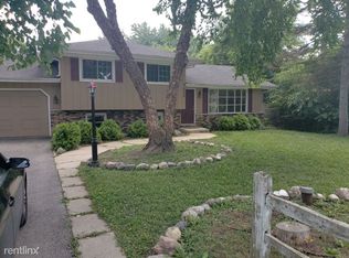 2N255 Euclid Ave, Glen Ellyn, IL 60137