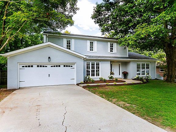2nd image of 2037 Bamboo Dr