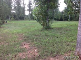 4&5 Deer Meadow Cir, Marion, NC 28752