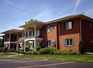 27 Carlee Ct APT 2, Rochester, NY 14616