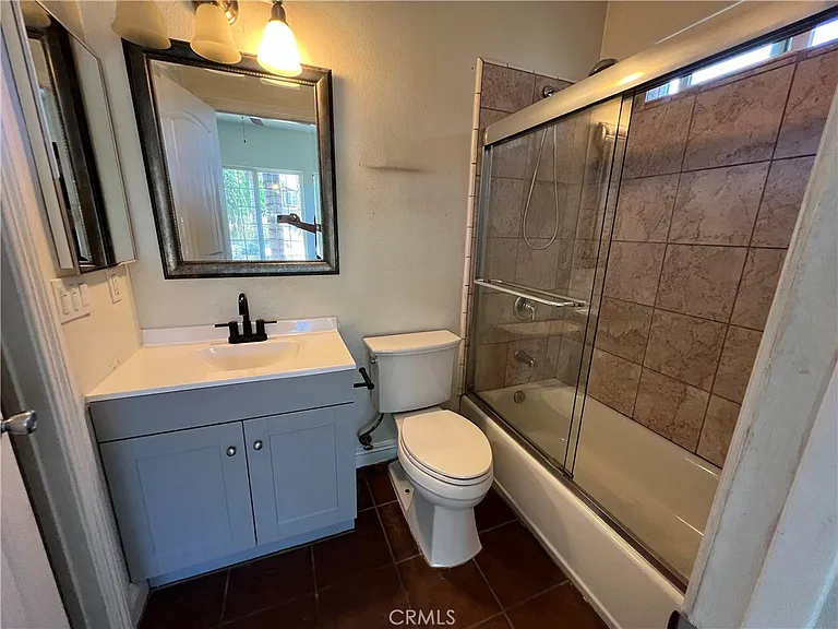 16611 McPherson Ave — Photo 5