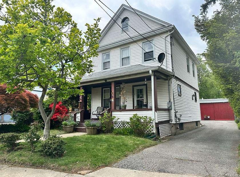 1st image of 32 Herbert Ave