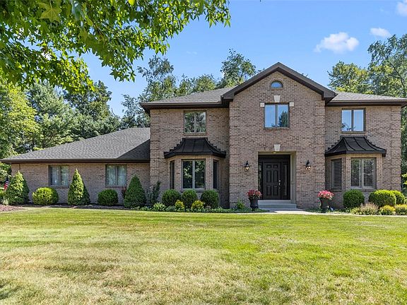 2nd image of 4566 Dogwood Dr
