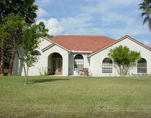 1st image of 217 Double Diamond Dr