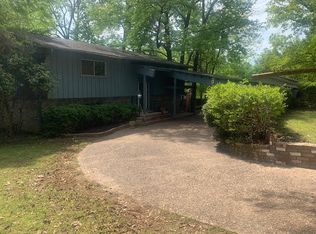 309 Sherwood Dr, Russellville, AR 72801