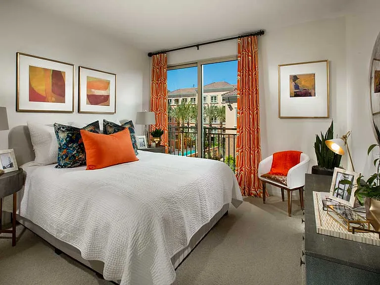 Santa Clara Square Apartment Homes — Photo 24
