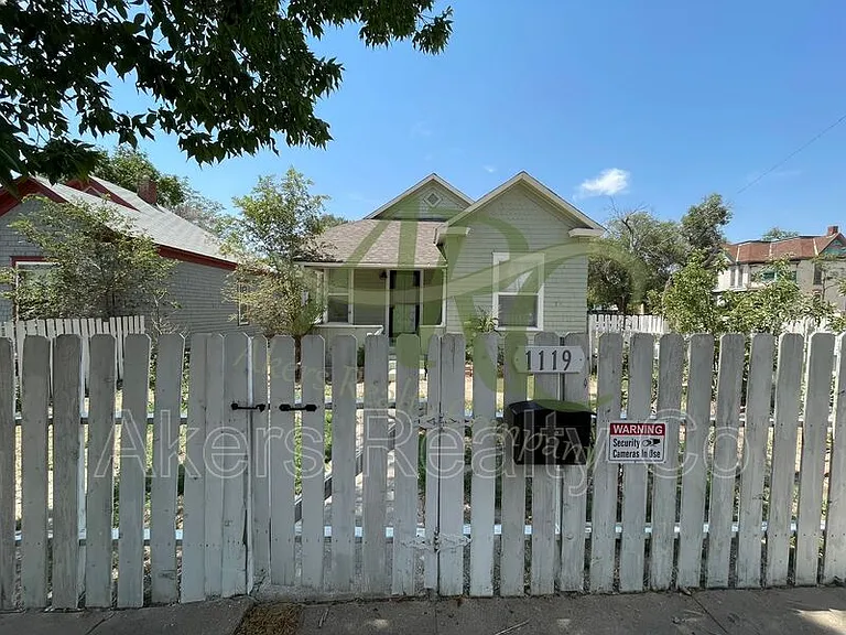 1119 West St — Photo 1