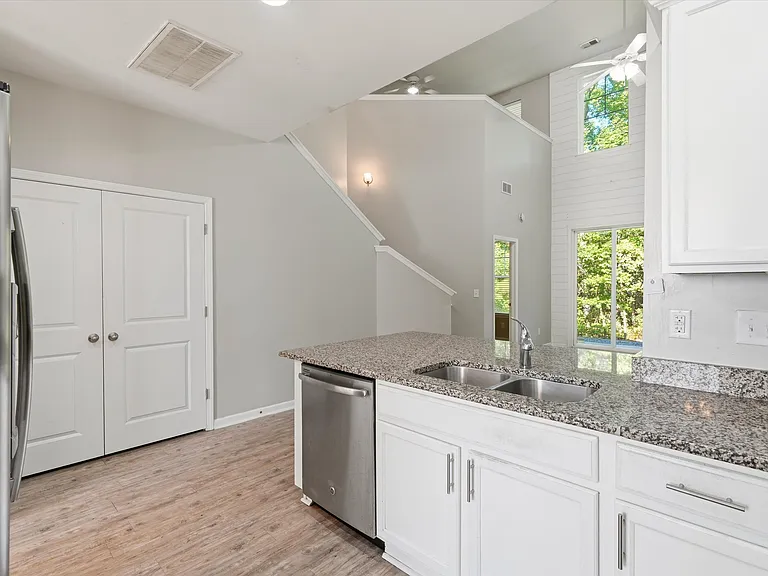 4991 Hay Bale Ct — Photo 9