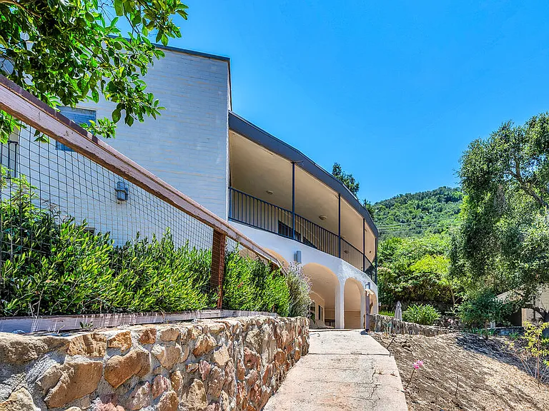 25202 Piuma Rd — Photo 24