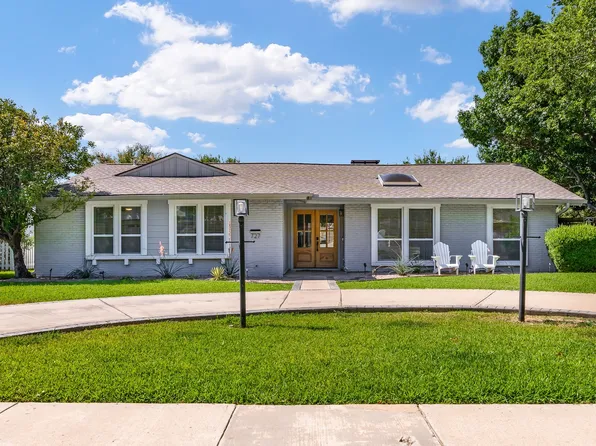 727 Pleasant Valley Ln, Richardson, TX 75080