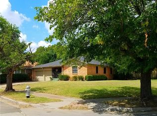 8351 Eden Valley Ln, Dallas, TX