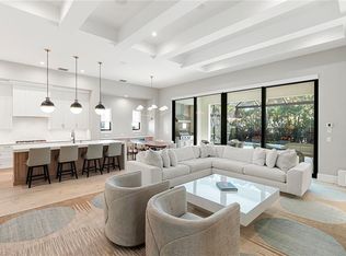 2036 Cambridge Park DR, NAPLES, FL 34109