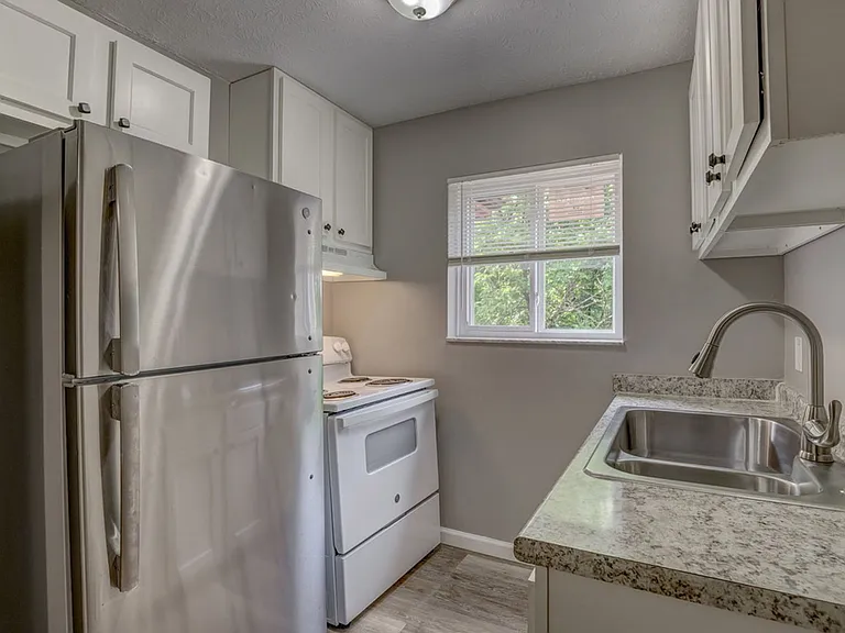 1589 Glen Parker Ave #11 — Photo 5