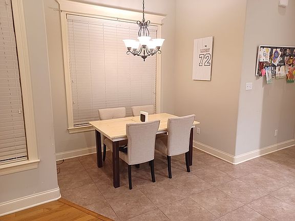 5th image of 102 Floridian Ln