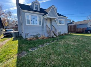 284 Oak Rd, Gibsonia, PA 15044