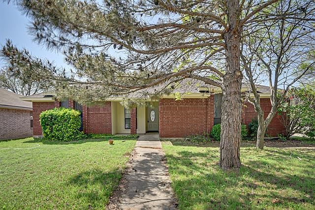 1st image of 608 Mission Hills Dr