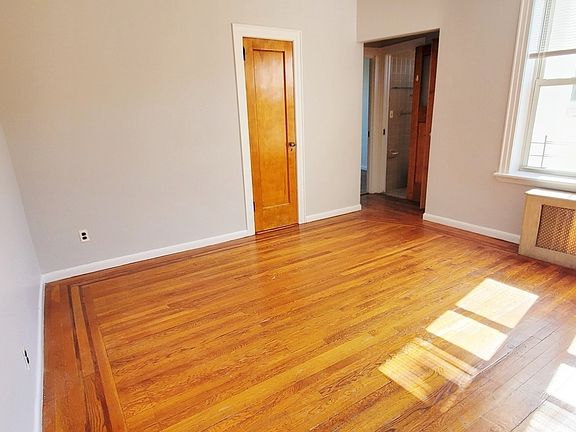 4th image of 34-48 32nd St #Cc2