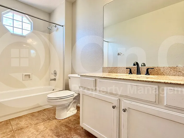 1481 E Cheyenne St — Photo 26