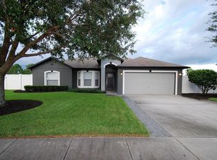 669 Red Pepper Loop, Chuluota, FL 32766