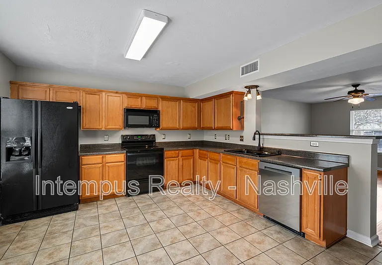 415 Shoshone Pl — Photo 7