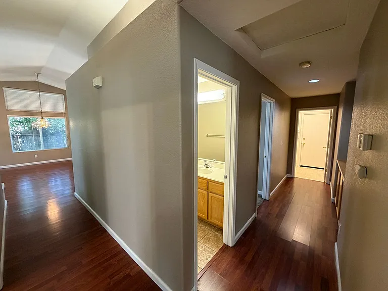 6400 Silver Hawk Way — Photo 19