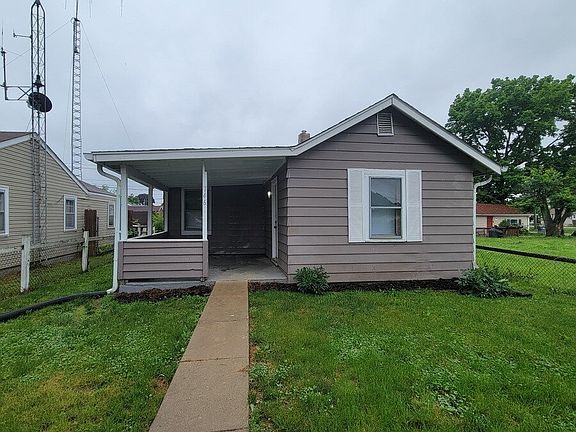 2nd image of 746 N Somerset Ave